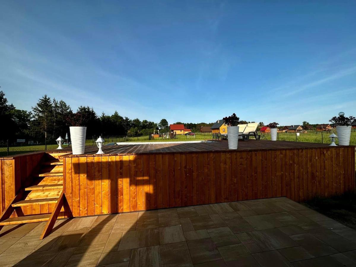 Domek Letniskowy Jawor Z Basenem Małdyty Exteriör bild